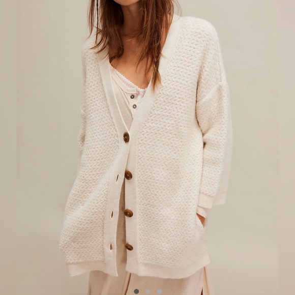 Free People Sweaters - Free People Herringbone Stitch Kimono Cardigan Ivory Oversized Slouchy Small